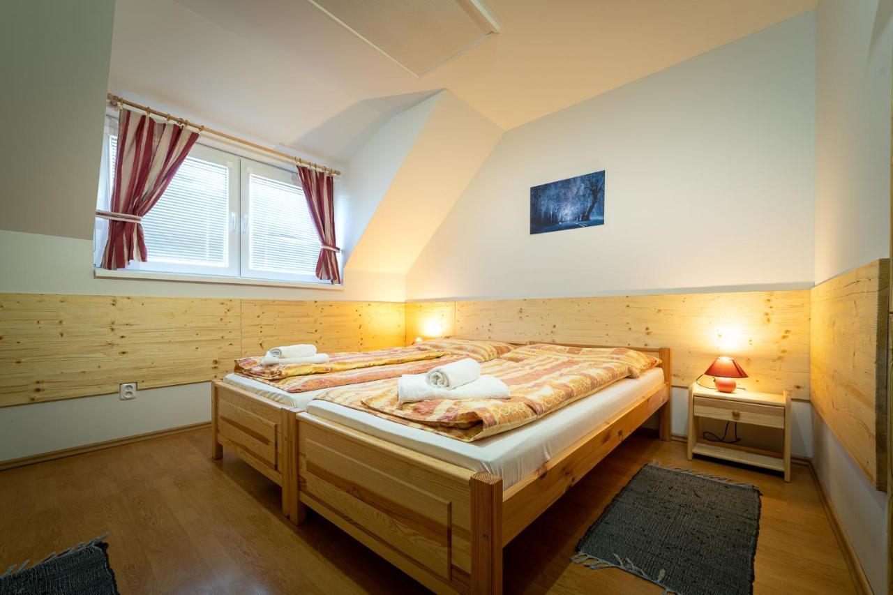 Penzion & Bar Natali Spissky Stvrtok Exteriér fotografie