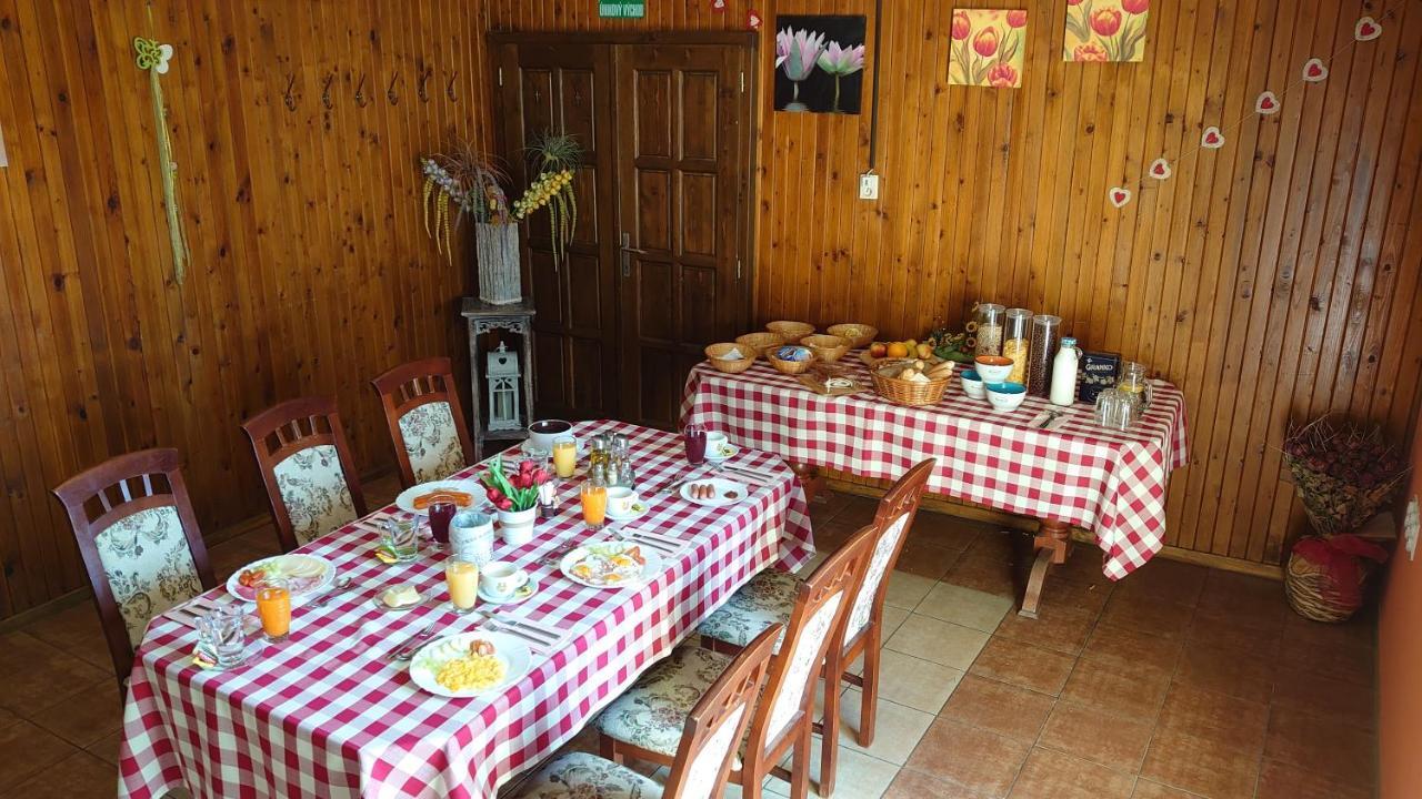 Penzion & Bar Natali Spissky Stvrtok Exteriér fotografie