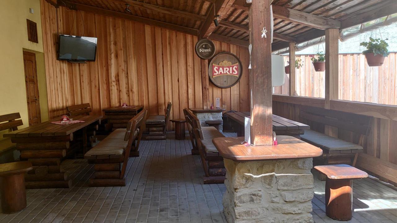 Penzion & Bar Natali Spissky Stvrtok Exteriér fotografie