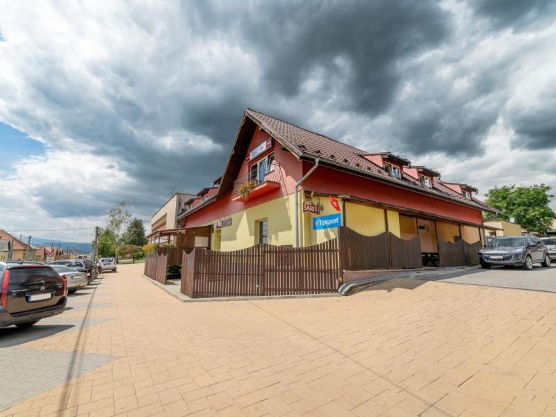 Penzion & Bar Natali Spissky Stvrtok Exteriér fotografie